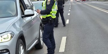 BLOCADA în Baia Mare. Peste 70 de autovehicule, verificate de polițiști