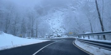 Vezi care este starea drumurilor şi cum se circulă în judeţ