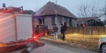 Dar din dar se face Rai. O familie din Seini a rămas fără acoperiș deasupra capului în urma unui incendiu