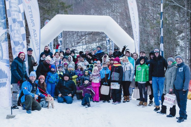 Concursul inedit în Băiuț! Distracție și voie bună în autentica iarnă maramureșeană
