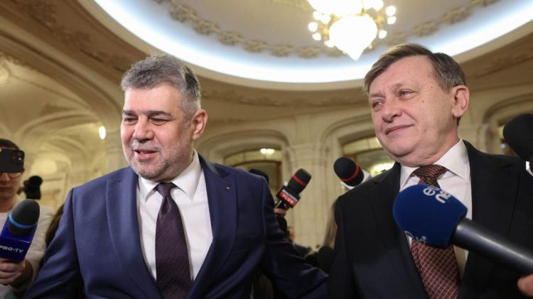 Candidatura lui Crin Antonescu la prezidențiale, validată în cadrul congresului extraordinar al PSD