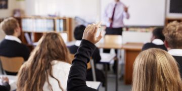 Reformă în educație. Se elimină din programă materii fundamentale