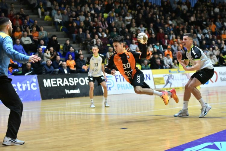 Minaur câștigă meciul amical cu Suceava