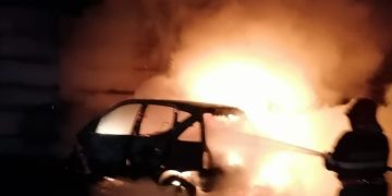 O mașină s-a făcut scrum, la Iclod