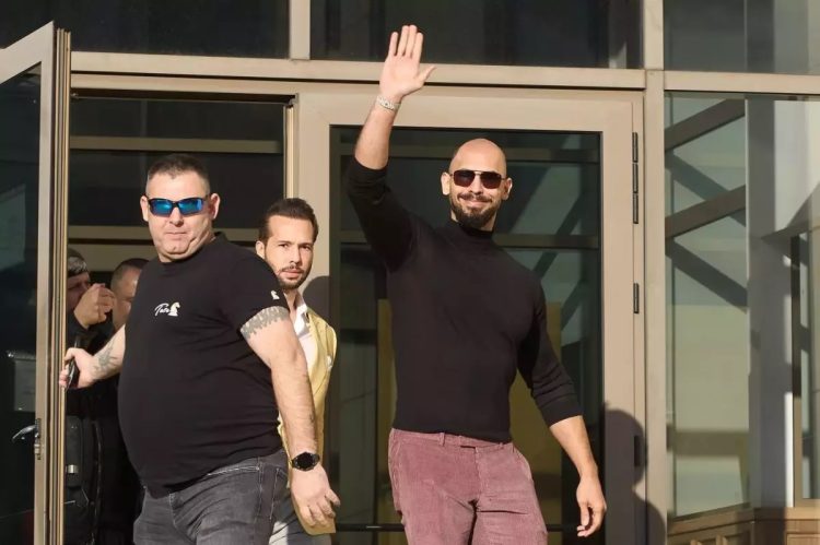 Frații Andrew și Tristan Tate au plecat în Statele Unite cu un avion privat. Ce riscă dacă nu semnează periodic controlul judiciar