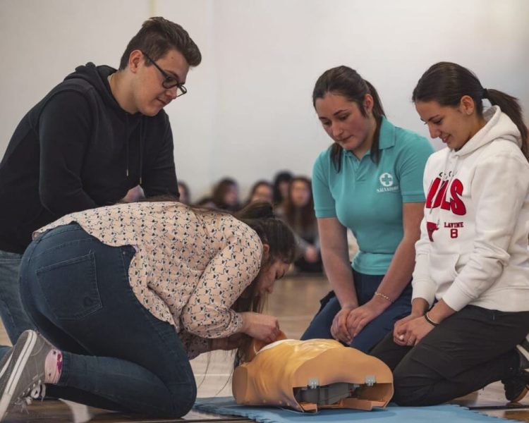 Educația pentru acordarea primului ajutor ajunge în școlile din Maramureș și Ivano-Frankivsk