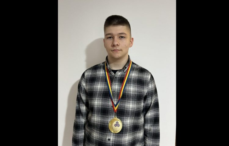 Târgu LăpuSucces remarcabil la Olimpiada de Tehnologia Informației