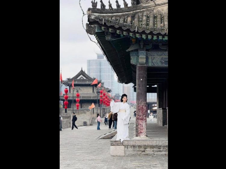 Aventura grupului nostru de turiști Sfara Tours continuă în fascinanta China!