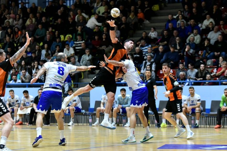 Un meci dramatic, dar o victorie fantastică pentru băieții de la CS Minaur