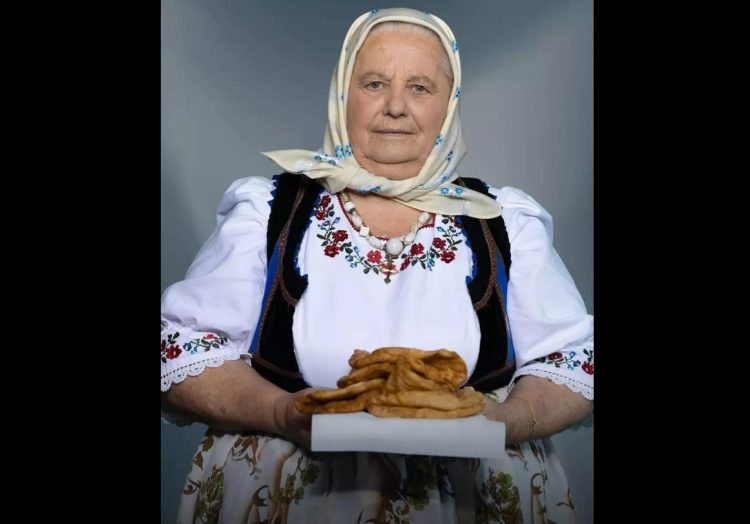 Tanti Lenuța din Chinteni, invitată specială la spectacolul aniversar „Maramureșul în Sărbătoare”!