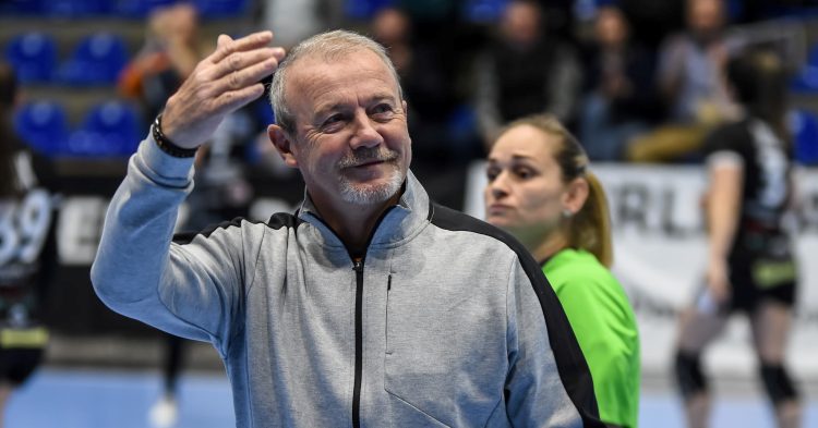 Să nu ne uităm valorile. La mulți ani, Maricel Voinea!