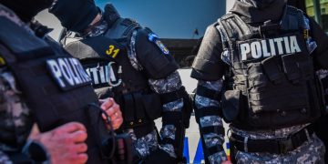 Șase persoane reținute de DIICOT pentru trădare; ar fi negociat cu agenți ai Rusiei ieșirea României din NATO. Printre ele și o persoană din Maramureș