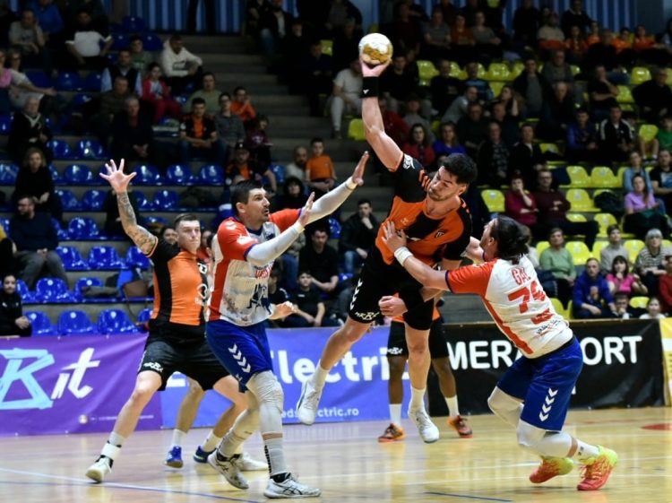 O nouă victorie în Liga Zimbrilor! A zecea consecutivă în Polivalenta băimăreană