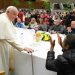 Papa Francisc și magisteriul privind săracii: cuvinte și gesturi