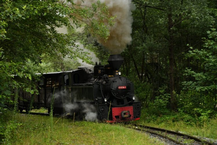 Mocăniţa de pe Vaser şi-a reluat programul de vară, cu plecări în fiecare zi, până la final de octombrie