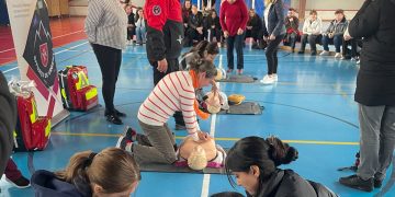 Voluntarii de la Serviciul de Ajutor Maltez Baia Mare au sărbătorit Ziua Mondială a Sănătății alături de elevii Școlii Postliceale Henri Coandă