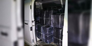 Descoperire de peste 130.000 de euro în Maramureș. Șoferul unei autoutilitare a fost reținut după un control al polițiștilor