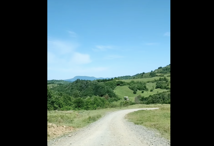 Vești bune pentru locuitorii din Lăpuș: Două legături rutiere vor fi asfaltate în 2025