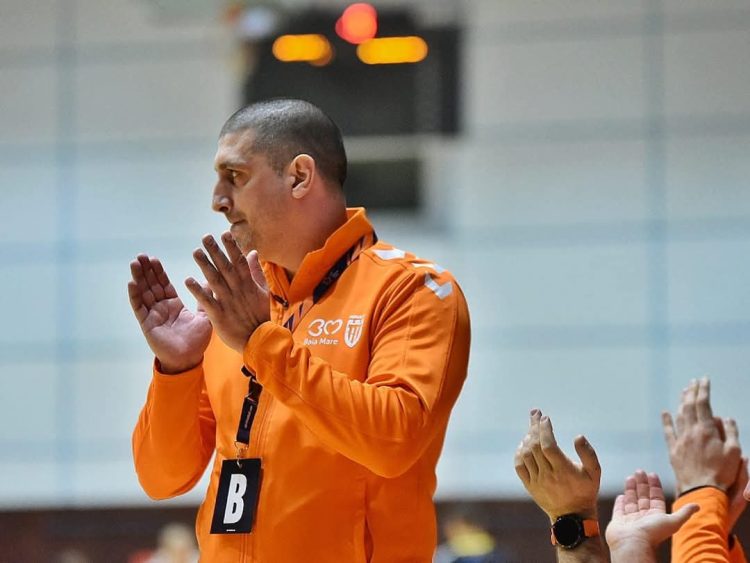 CS Minaur Baia Mare a reziliat contractul de activitate sportivă al antrenorului Alexandru Sabou