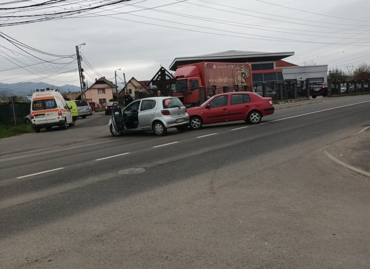 Accident pe strada Mihai Eminescu, spre Groși – foto