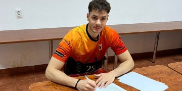 Volei. George Breban rămâne încă un sezon la Știința Explorări Baia Mare
