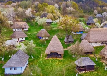 Mini-vacanță de 1 Mai la Muzeul Satului din Baia Mare