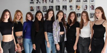 Casting pentru viitoare modele, organizat de One Models România la Baia Mare