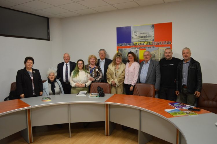 „Cercul prieteniei”, întâlnire a membrilor Ligii Scriitorilor din Maramureș cu cei din Vâlcea