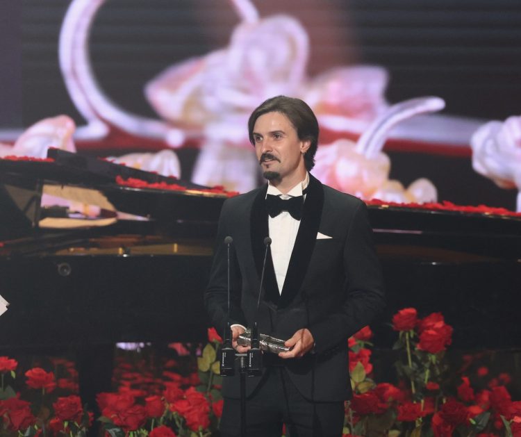 George Pop, câștigătorul Premiului UNITER 2025 pentru Cea mai bună coregrafie, cu spectacolul „Șantier” de la Teatrul Municipal Baia Mare