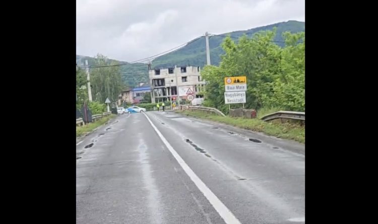 Grav de tot! S-a surpat podul peste râul Săsar de pe centura de ocolire a municipiului Baia Mare!
