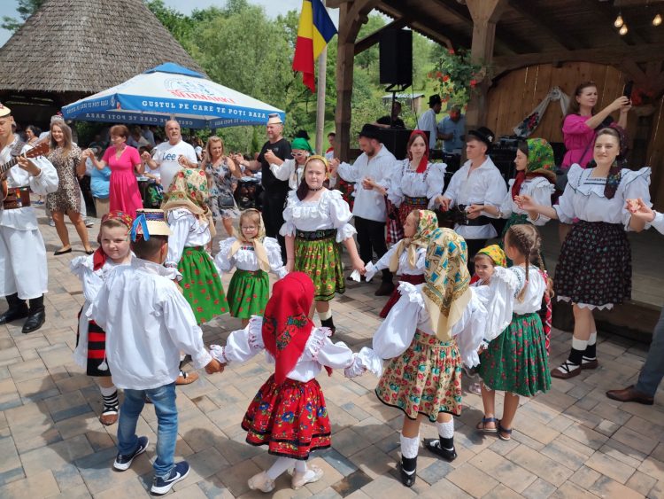 Maramureșul Tradițional, reunit la Hoarea Poienarilor în 9 Iunie 2025
