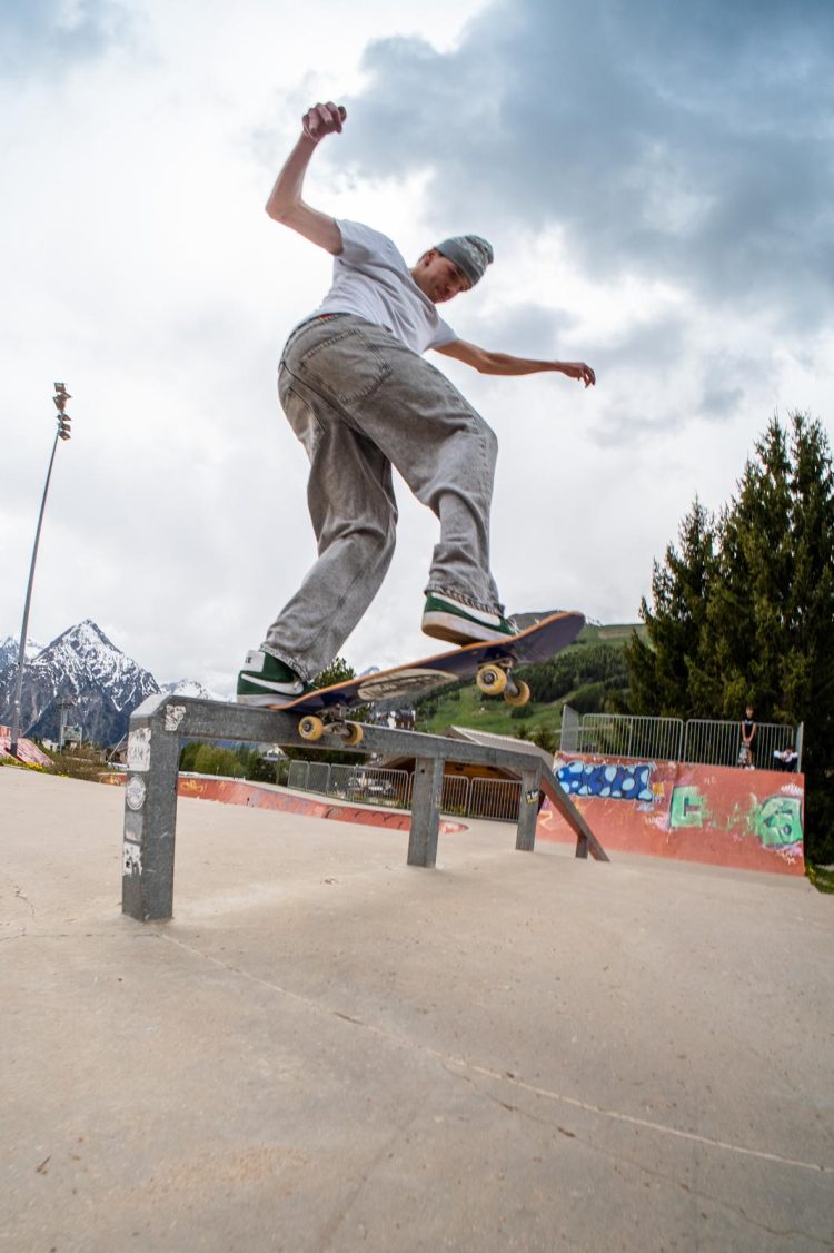Patric Iluț câștigă detașat prima etapă a World Rookie Tour 2025 la Skateboarding Street