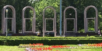 Încă un tânăr prins cu substanțe interzise în Baia Mare – Jandarmii au intervenit în Parcul Dacia