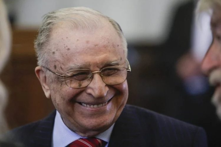 Măi dragule… Ion Iliescu l-a felicitat pe Nicușor Dan, noul președinte al României