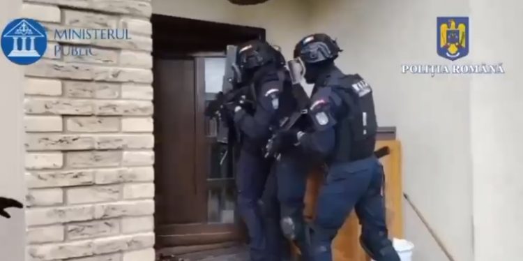 27 de percheziții în Maramureș, la domiciliile a nouă persoane fizice, la sedii de firme și 12 persoane juridice – VIDEO