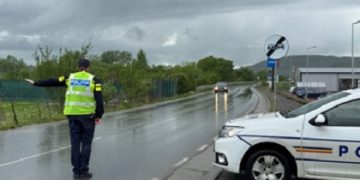 21 de sancțiuni contravenționale aplicate vitezomanilor de polițiștii din Dragomirești în doar două ore