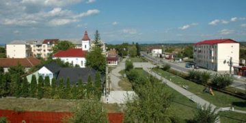 𝐔𝐥𝐦𝐞𝐧𝐢, 𝐭𝐫𝐞𝐳𝐞ș𝐭𝐞-𝐭𝐞! 𝐂𝐮 𝐟𝐚𝐜𝐭𝐮𝐫𝐢 𝐫𝐞𝐬𝐭𝐚𝐧𝐭𝐞 𝐝𝐞 𝟒 𝐦𝐢𝐥𝐢𝐨𝐚𝐧𝐞 𝐝𝐞 𝐥𝐞𝐢 ș𝐢 𝐨 𝐭𝐫𝐞𝐢𝐦𝐞 𝐝𝐢𝐧 𝐩𝐨𝐩𝐮𝐥𝐚ț𝐢𝐞 𝐚𝐬𝐢𝐬𝐭𝐚𝐭ă 𝐬𝐨𝐜𝐢𝐚𝐥, 𝐨𝐫𝐚ș𝐮𝐥 ș𝐢 𝐬𝐚𝐭𝐞𝐥𝐞 𝐧𝐮 𝐚𝐮 𝐜𝐮𝐦 𝐬ă 𝐬𝐞 𝐝𝐞𝐳𝐯𝐨𝐥𝐭𝐞