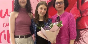 Două eleve ale Colegiului Național “Vasile Lucaciu” din Baia Mare au obținut premiul I la Festivalul Internațional de Muzică Francofonă „Chants, sons sur scène”