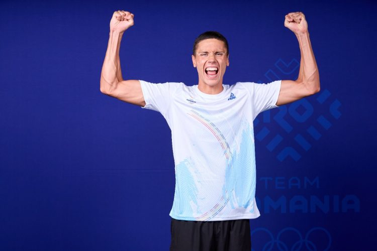 Aur și record european pentru David Popovici!