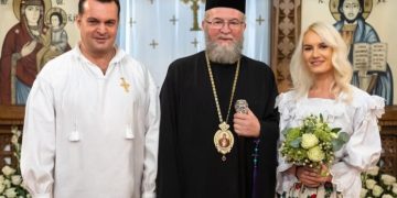 Despre cei care mănâncă ce li se servește și despre cei care se ridică după ce au fost călcați în picioare