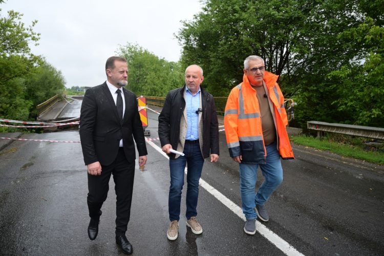 Măsuri de punerea în siguranță a podului rutier amplasat pe varianta ocolitoare a municipiului Baia Mare și a traficului rutier