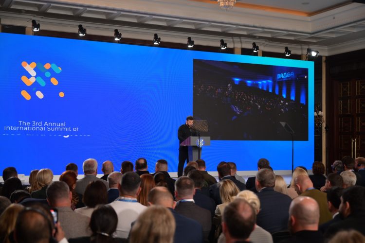 Maramureșul, reprezentat la Summitul Internațional al Orașelor și Regiunilor desfășurat la Kiev sub Înaltul Patronaj al Președinției Ucrainei