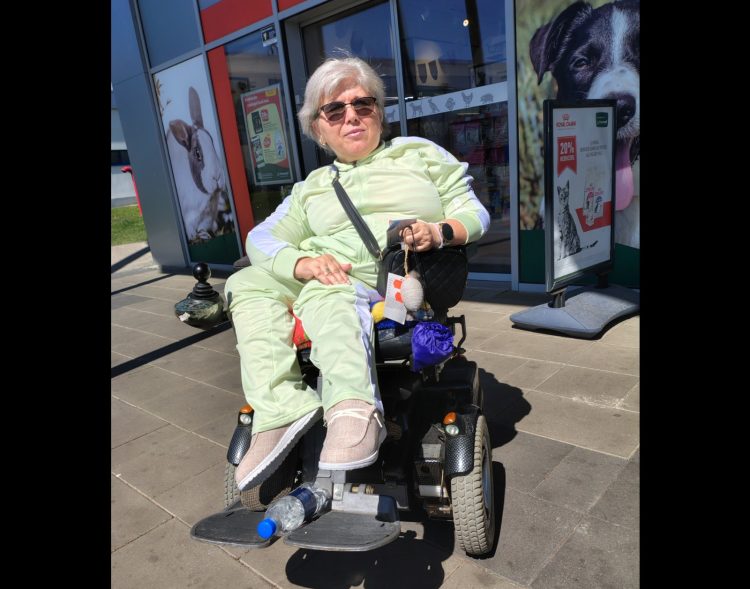 „Vreau să trăiesc în siguranță!” – Apel disperat al unei femei cu dizabilități din Baia Mare: „Tăcerea nu mai e o opțiune”