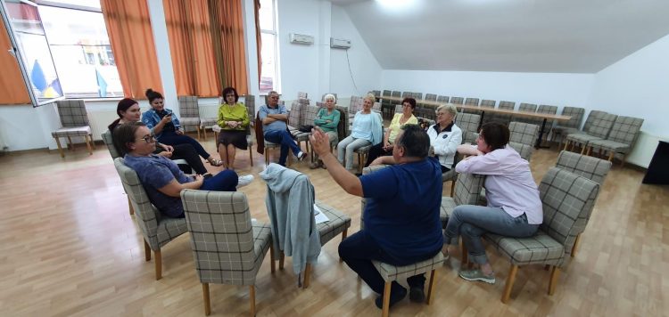 „Sănătate și stare de bine” – atelier informativ pentru seniorii din Baia Mare