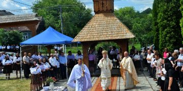 Preasfințitul Părinte Vasile la Dragomirești: „Sărbătorim astăzi un moment de har”