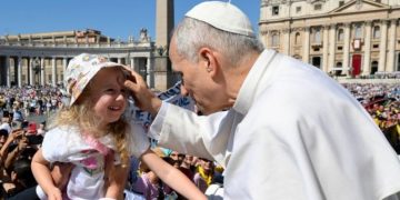 Papa Leon: Familiile sunt leagănul viitorului umanității