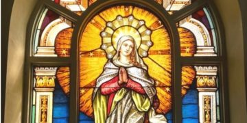 Întânirea lunară a Reuniunii mariane “Regina cerului” are loc la Biserica greco-catolică Sfânta Cruce din Baia Mare