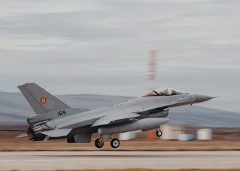 Alertă în România după ce avioane ucrainene au intrat în spațiul aerian în Maramureș și Suceava. Aeronave de luptă F-16 și Eurofighter, ridicate de la sol