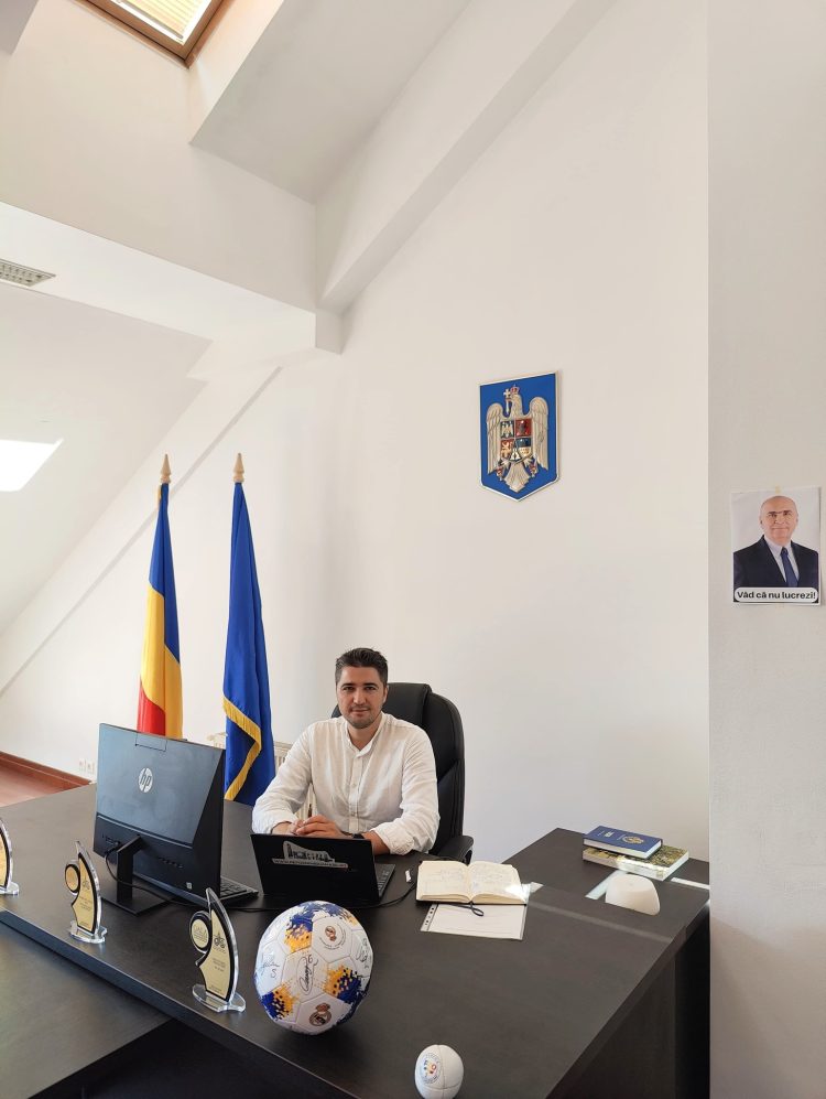 Deputatul USR Brian Cristian reia audiențele cu cetățenii la biroul parlamentar din Baia Mare