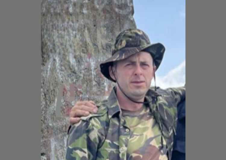 Polițist de frontieră din Maramureș – erou în timpul liber! A salvat patru persoane dintr-un autovehicul răsturnat într-o râpă